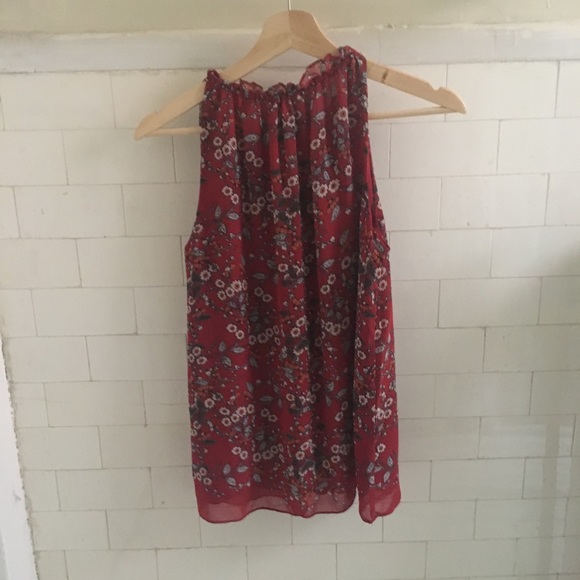 Red Flower Tie Front Top - Picture 2 of 3